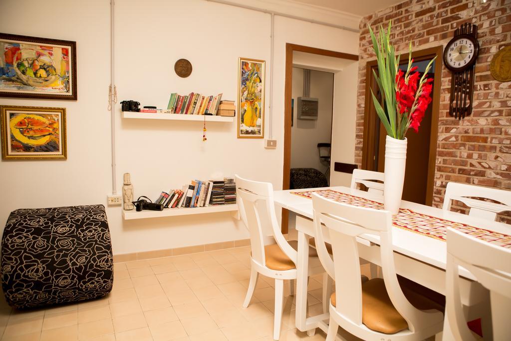 B&B Artistic Tirana Esterno foto